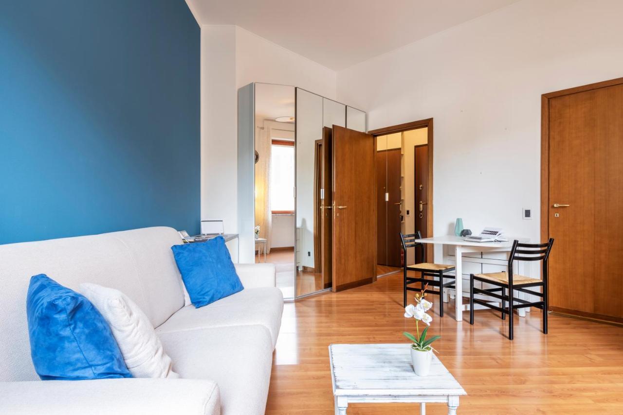 Casa Blu Flexyrent apartment WiFi Milán Exterior foto
